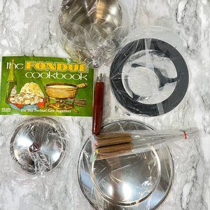 Vintage Progressive International Corp Gourmet 2 Qt Stainless Steel Fondue Set